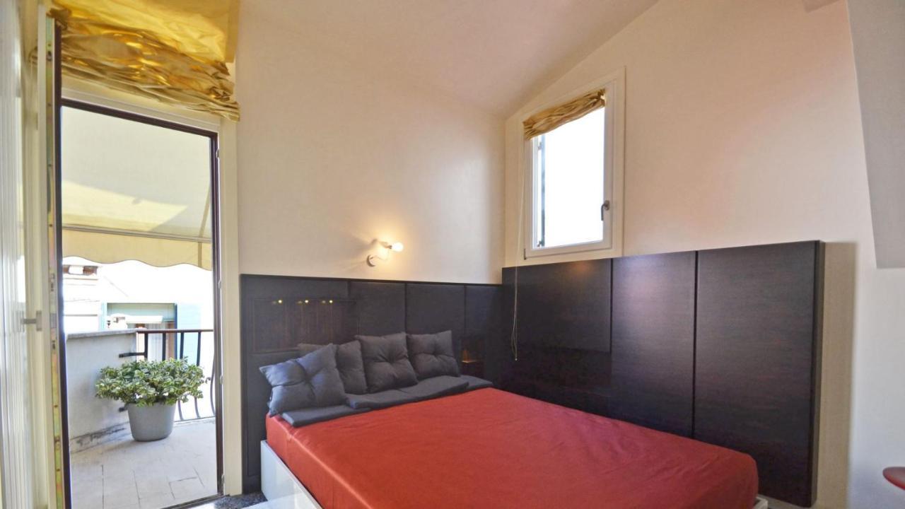 Ai Bareteri Luxury Canal View * Venedig