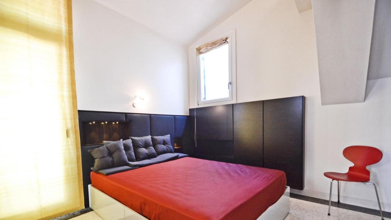 Ai Bareteri Luxury Canal View Lejlighed